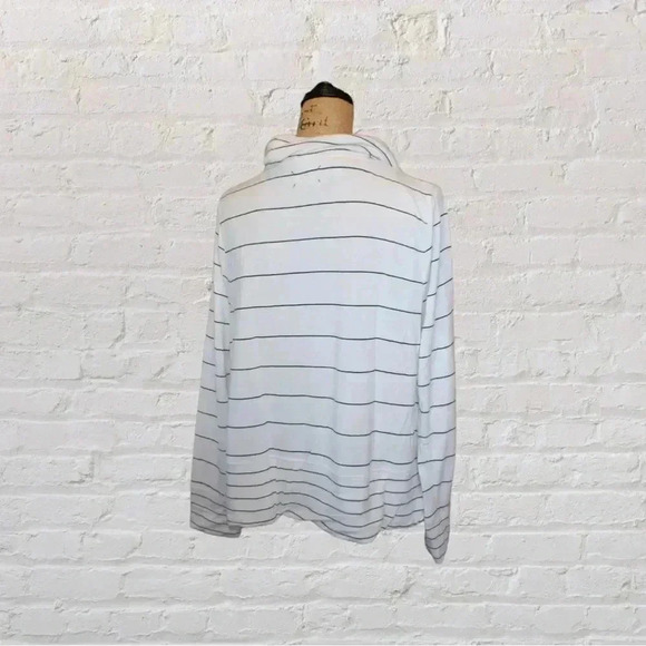 Lou & Grey Loft Sweatshirt - Picture 5 of 5